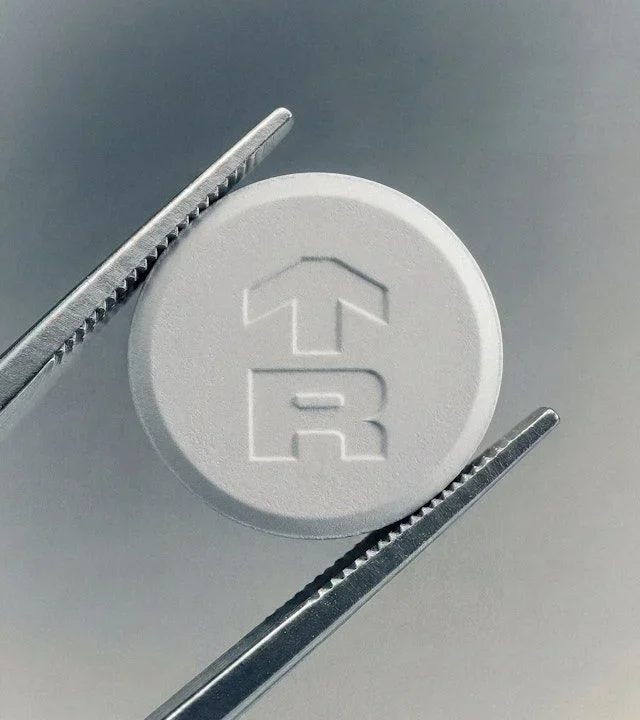 Rugiet Unveils Elevated Health Identity with Strategic Branding by Pentagram, Redefining Personalized Medicine Aesthetics